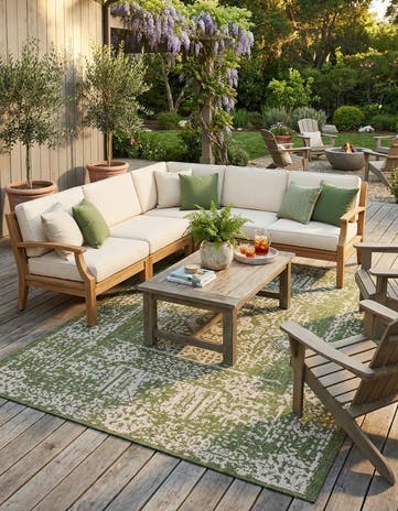 9' x 12' Easy-Clean Traditional Indoor / Outdoor Rug