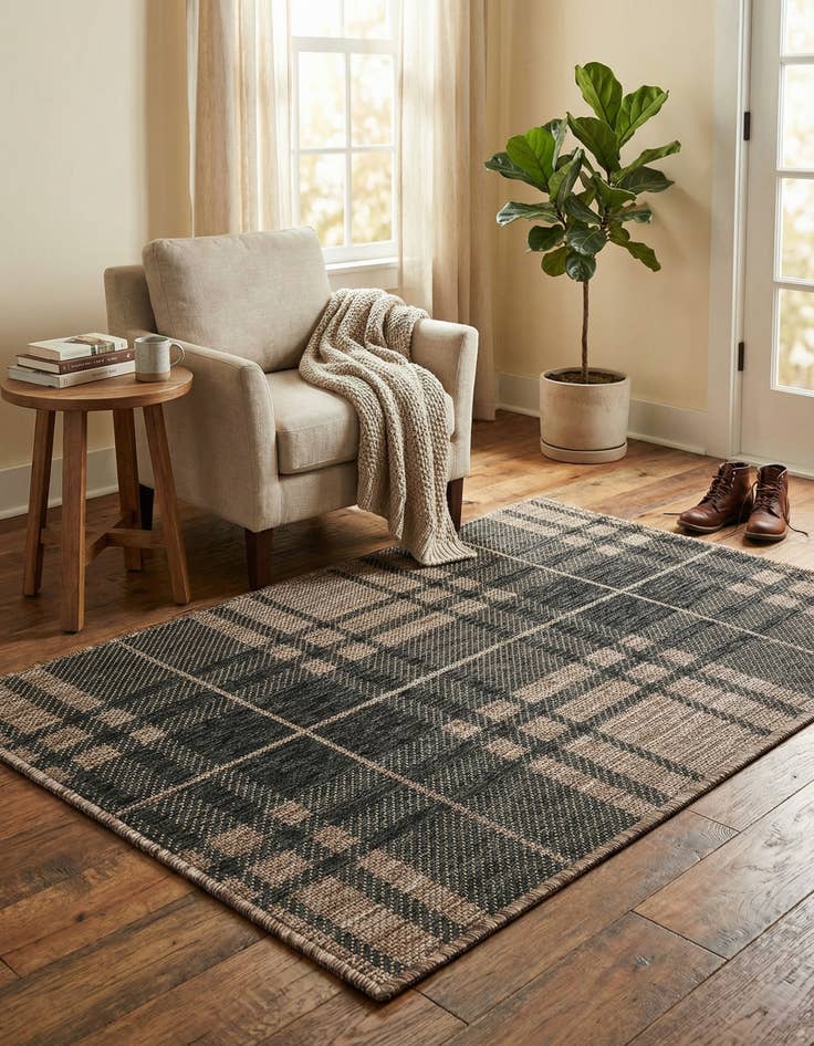 Detail image of  2' x 3'  Washable Checkered Indoor / Outdoor Rug