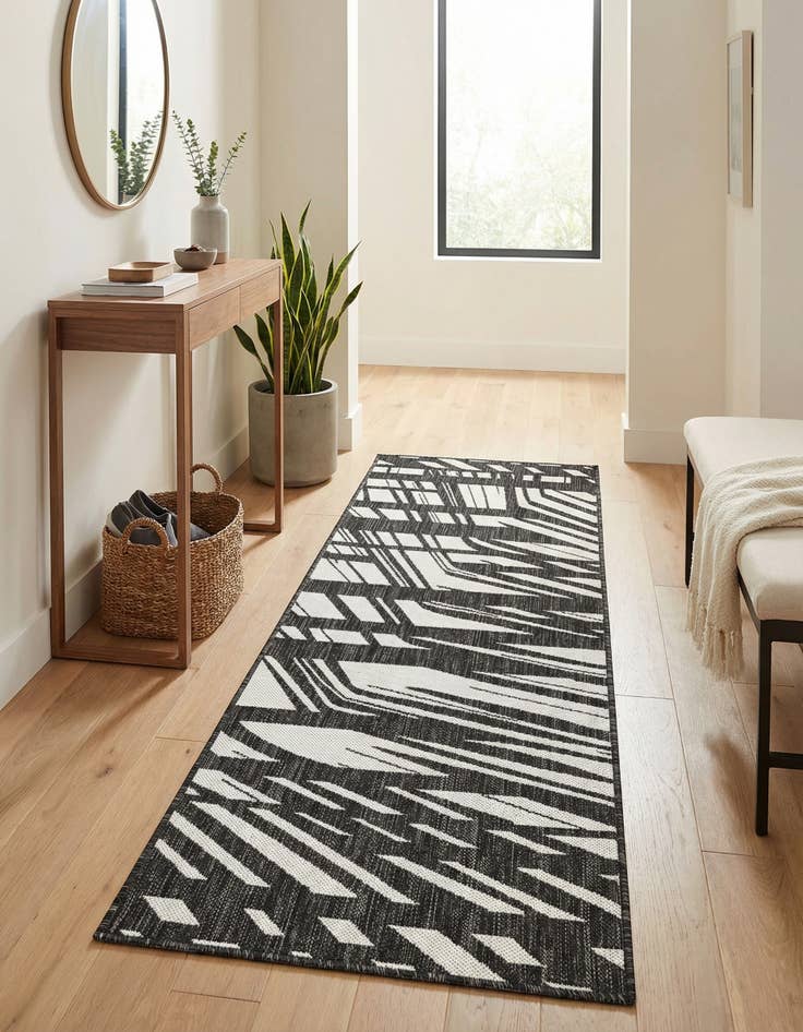 Detail image of 2' x 6'  Washable Modern Indoor / Outdoor Runner Rug