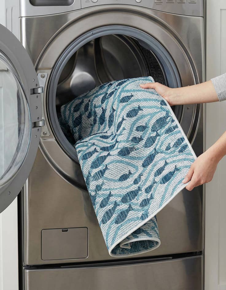 Detail image of  2' 7 x 12'  Washable Coastal Indoor / Outdoor Runner Rug