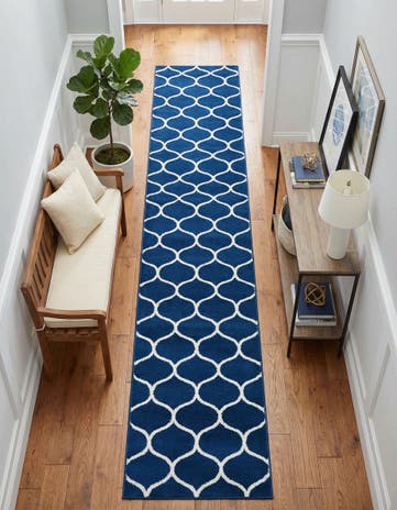 2' x 13' Lattice Frieze Runner Rug