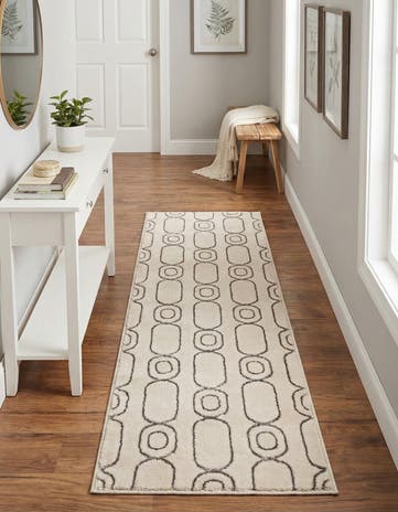 White and Silver Vogue Geo Runner Rug