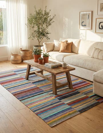 4' 7 x 6' 4 Hand Woven Kilim Modern Wool Rug