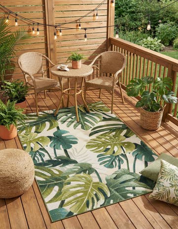 4' x 6' Easy-Clean Botanical Indoor / Outdoor Rug