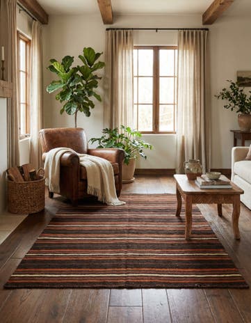 4' 6 x 6' 7 Hand Woven Kilim Fars Wool Rug