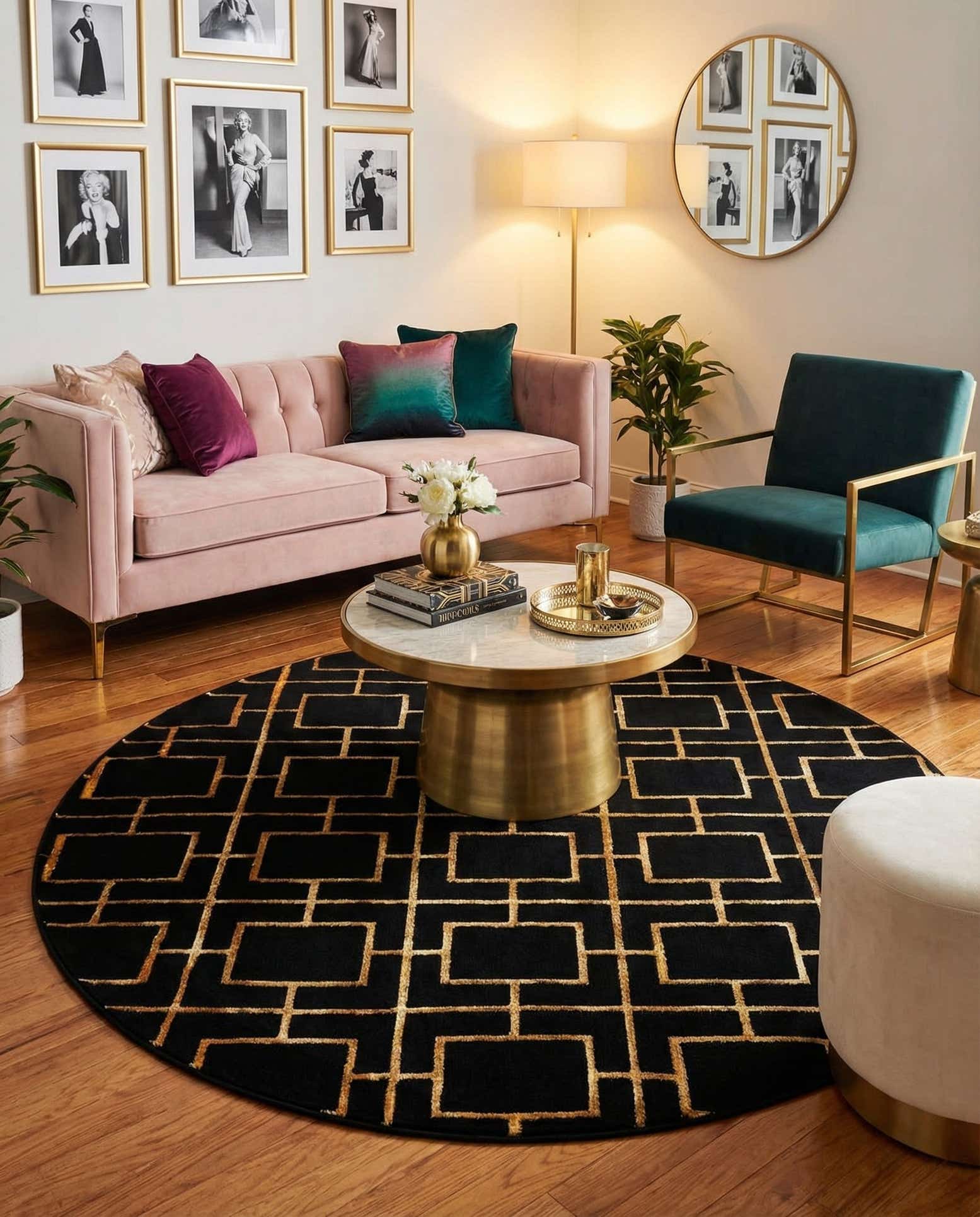 6' x 6' Marilyn Monroe™ Glam Deco Round Rug