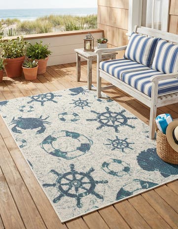 4' x 6' Easy-Clean Coastal Indoor / Outdoor Rug