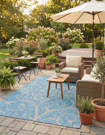 7' x 10' Easy-Clean Botanical Indoor / Outdoor Rug