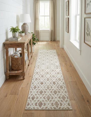 2' 7 x 10' Laguna Runner Rug