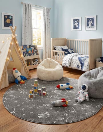 7' 10 x 7' 10 Planets Whimsy Kids Round Rug
