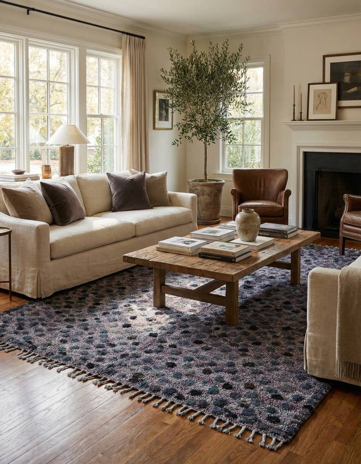 Detail image of 5' 3 x 8' 3  Hand Knotted Darya Wool Rug