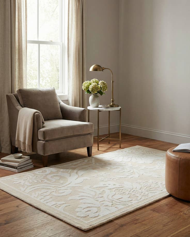 Detail image of 2' 11 x 5' 1 Hand Knotted Darya Wool Rug