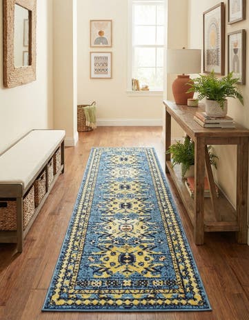 2' x 8' 2 Heris Runner Rug