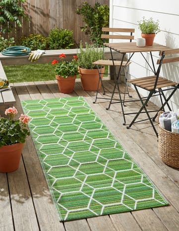 2' x 6' Easy-Clean Vista Breeze Indoor / Outdoor Runner Rug