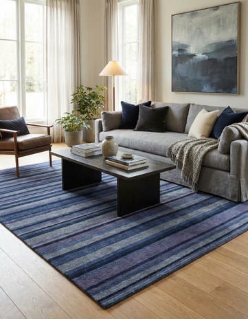 4' 9 x 6' 7 Hand Knotted Nepal Wool Rug