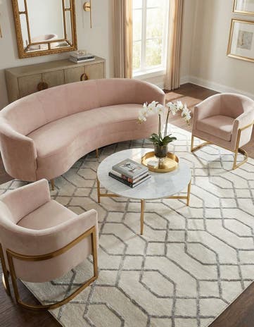 7' 10 x 7' 10 Marilyn Monroe&trade; Glam Trellis Square Rug