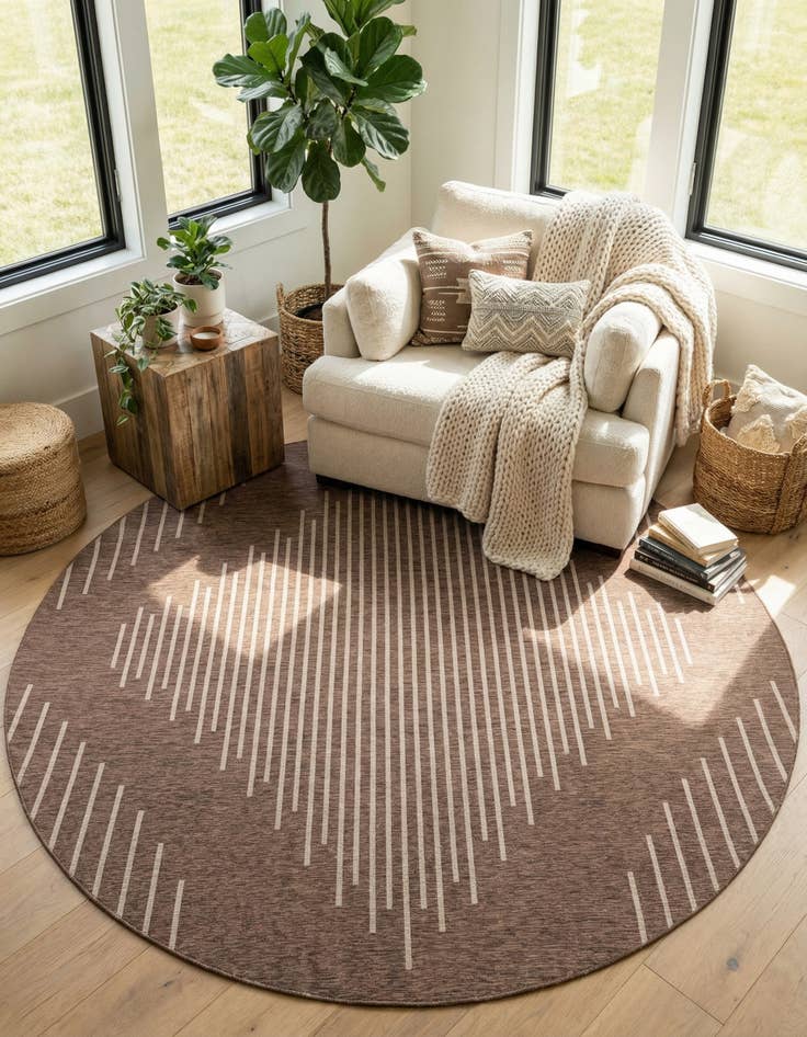 Detail image of  13' x 13'  Washable Modern Indoor / Outdoor Round Rug