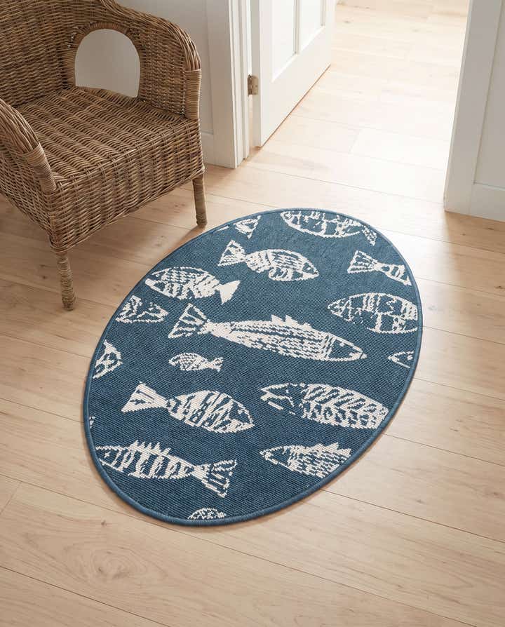 2' x 3' Easy-Clean Coastal Indoor / Outdoor Oval Rug