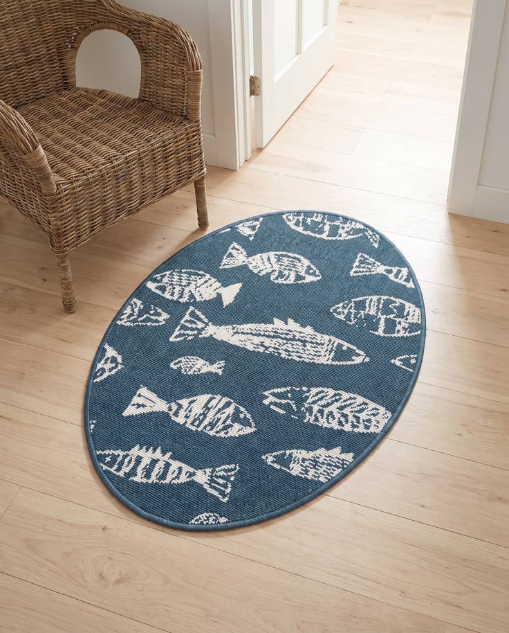 Detail image of 2' x 3' Easy-Clean Coastal Indoor / Outdoor Oval Rug