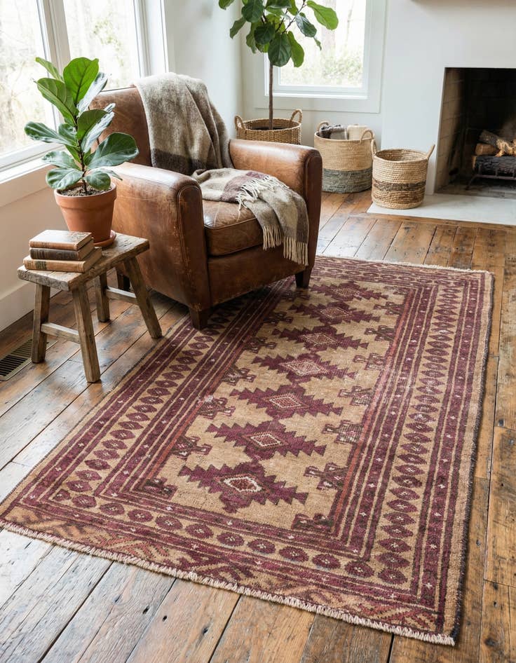 Detail image of 2' 7 x 4' 1  Hand Knotted Ultra Vintage Persian Wool Rug