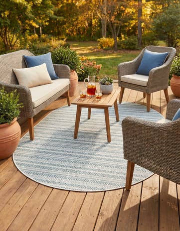 5' 3 x 8' Easy-Clean Ribbon Indoor / Outdoor Oval Rug