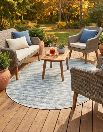 5' 3 x 8' Easy-Clean Ribbon Indoor / Outdoor Oval Rug