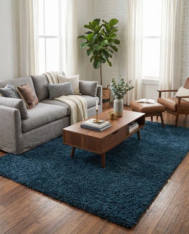  7' x 10' Solid Shag Rug