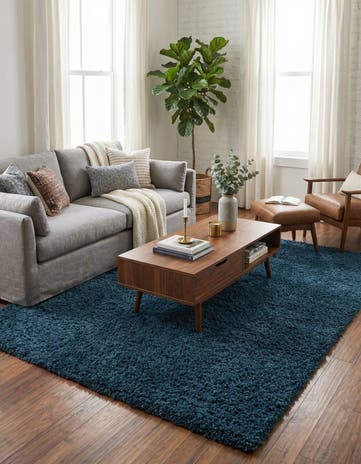7' x 10' Solid Shag Rug