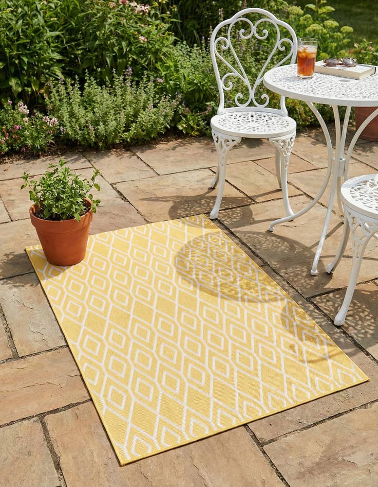 Detail image of 1' 4 x 1' 4  Washable Jill Zarin Turks and Caicos Indoor / Outdoor Sample Rug