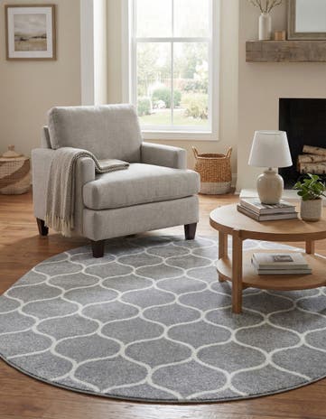 Light Gray Lattice Frieze Oval Rug