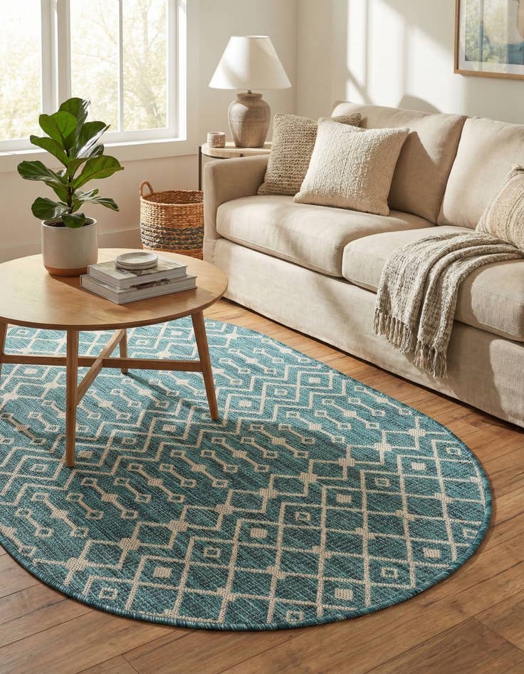 Detail image of 3' x 5' 3 Easy-Clean Trellis Indoor / Outdoor Oval Rug