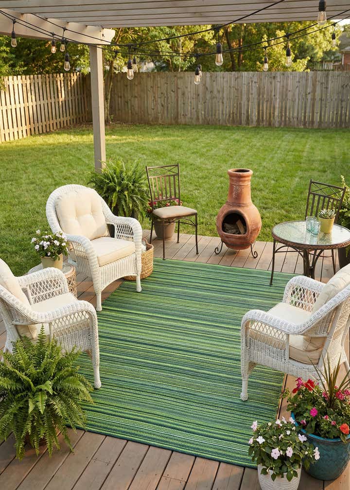 5' x 8' Easy-Clean Vista Breeze Indoor / Outdoor Rug