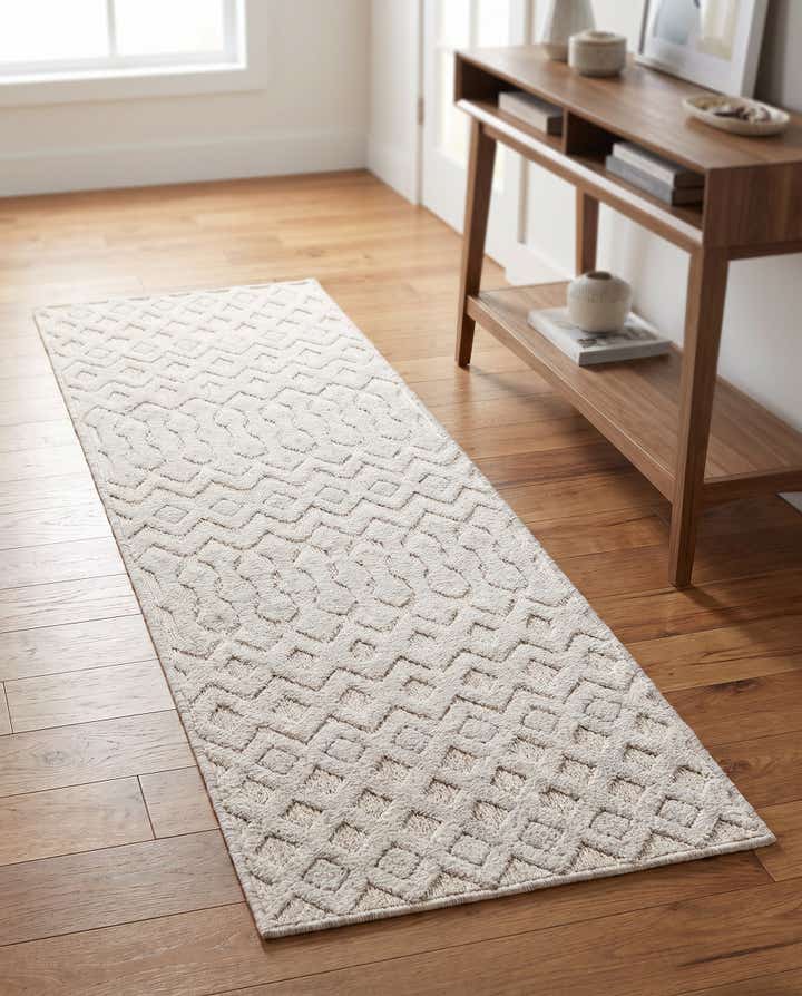 2' x 6' Easy-Clean Trellis Textured Indoor / Outdoor Runner Rug