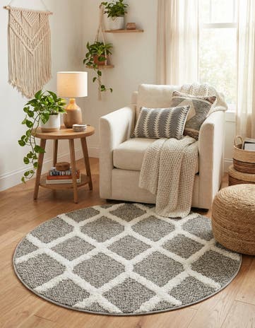 3' 3 x 3' 3 Boho Round Rug