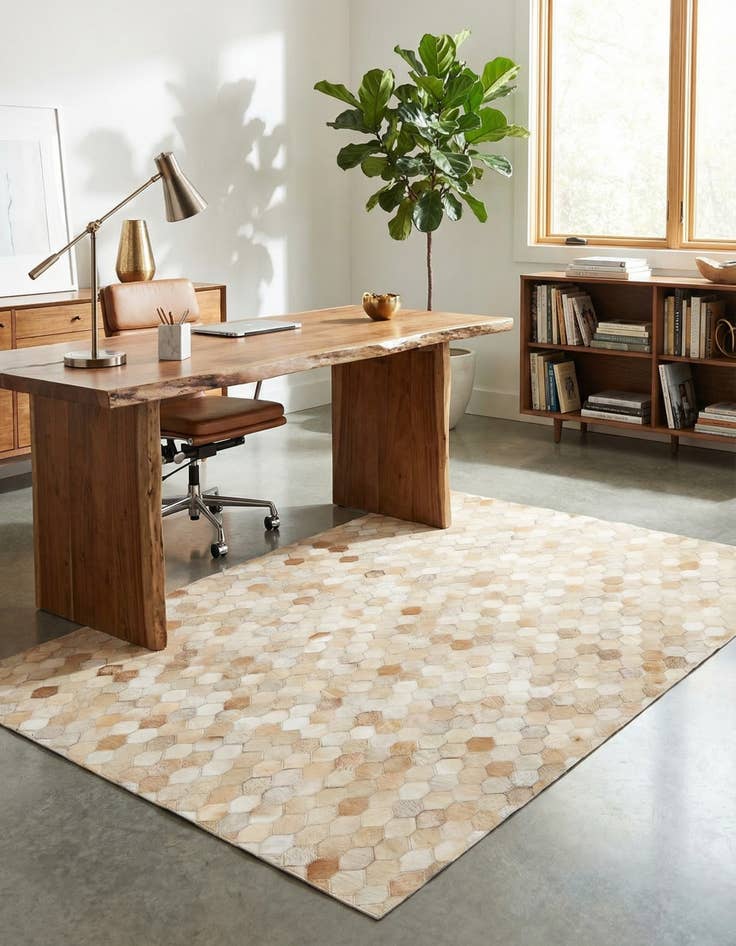 Detail image of 4' x 5' 11 Cowhide Stocks Rug