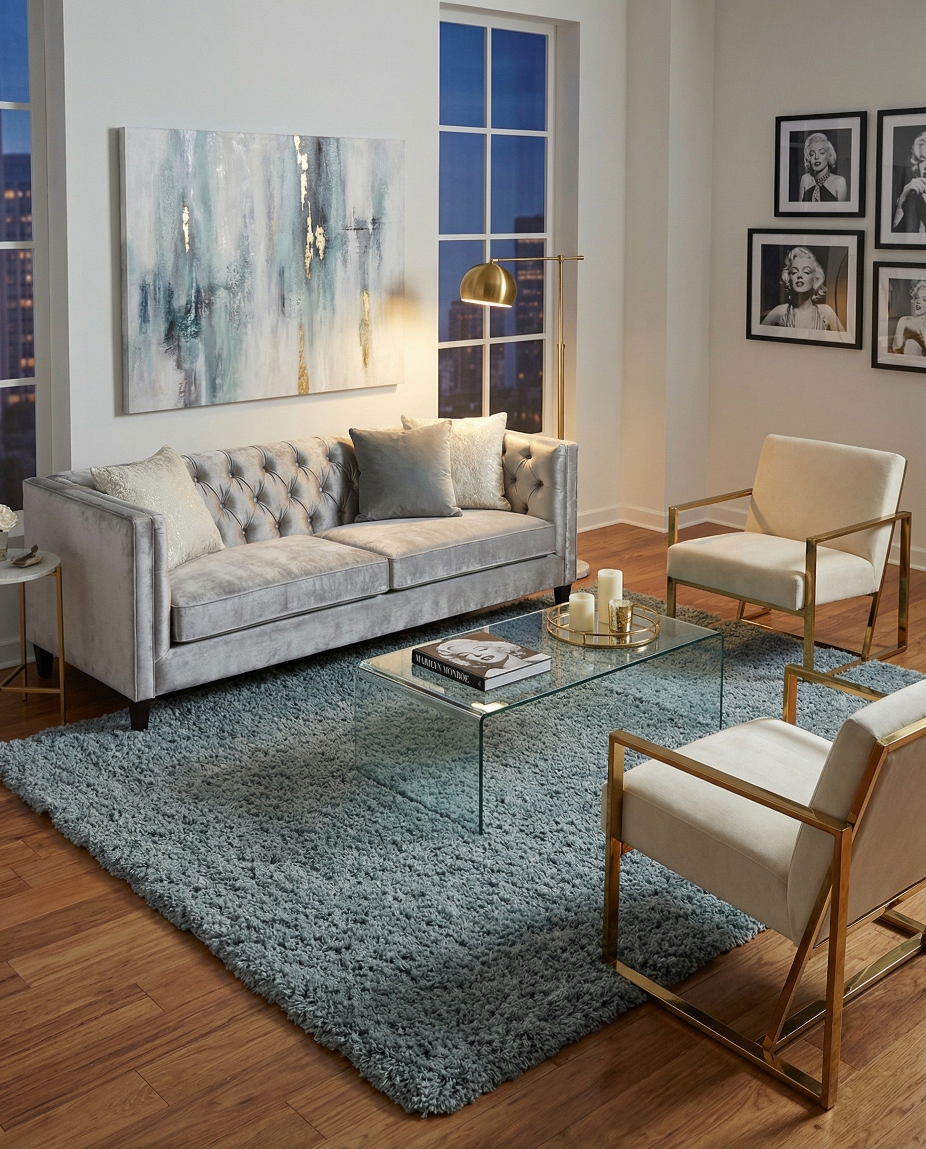  8' x 10' Marilyn Monroe&trade; Shag Rug