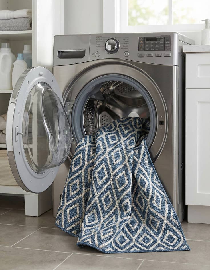 Detail image of 3' x 5' 3  Washable Jill Zarin Turks and Caicos Indoor / Outdoor Rug