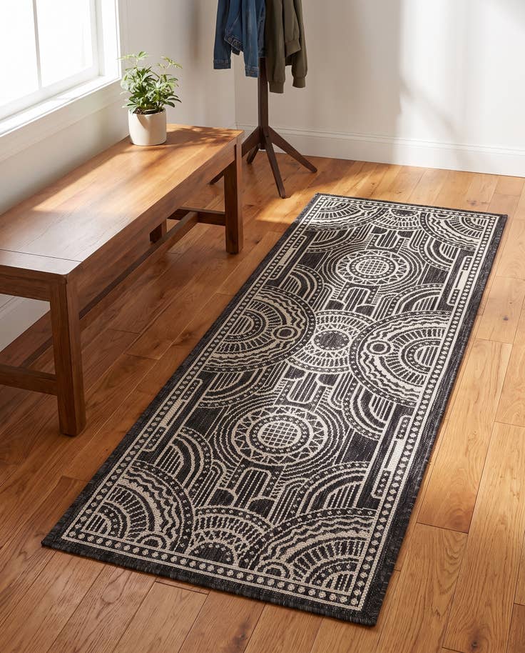 Detail image of 2' x 5' 3 Easy-Clean Traditional Indoor / Outdoor Runner Rug