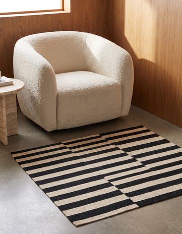 3' 7 x 4' 9 Hand Woven Kilim Modern Wool Rug