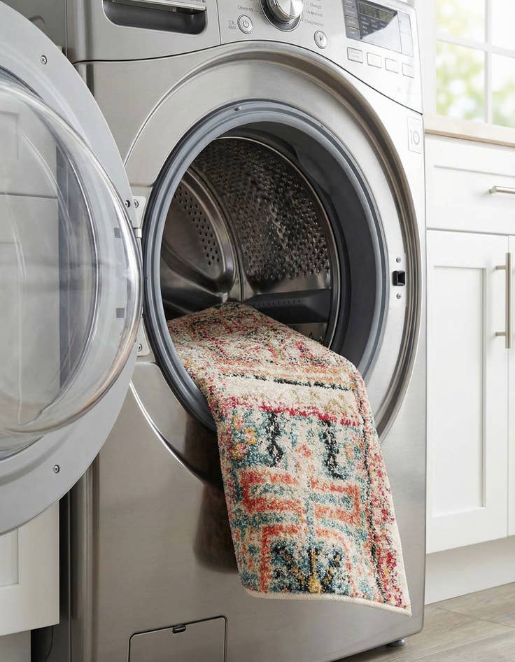 Detail image of  2' x 3'  Washable El Paso Rug