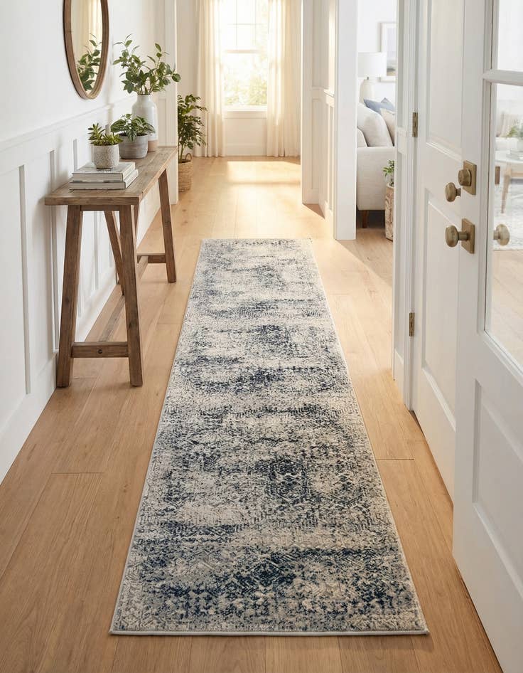 Detail image of 2' x 8' Finsbury Runner Rug