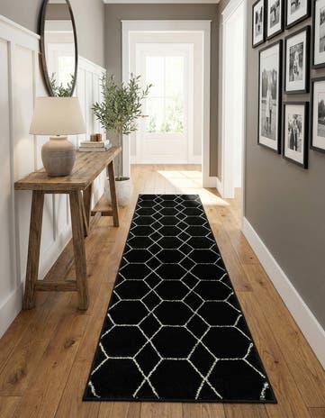2' x 9' Lattice Frieze Runner Rug