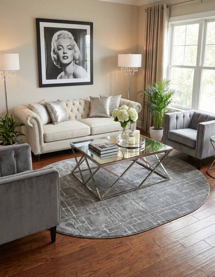 Detail image of  7' 10 x 10'  Marilyn Monroe™ Glam Deco Oval Rug