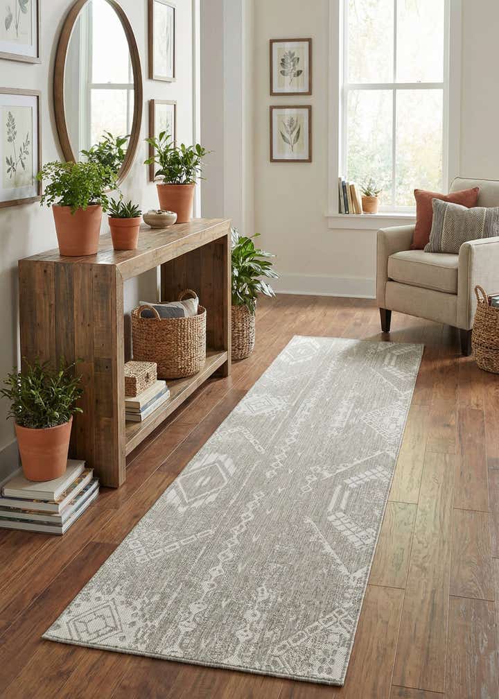 3' 3 x 12' Easy-Clean Bohemian Indoor / Outdoor Runner Rug
