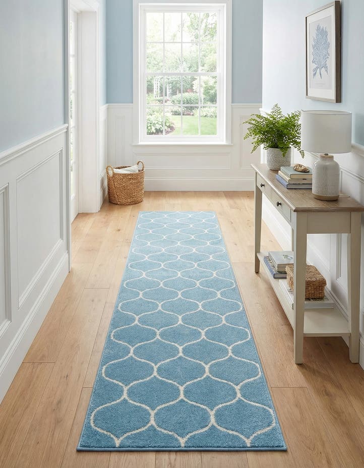 2' x 8' 8 Lattice Frieze Runner Rug