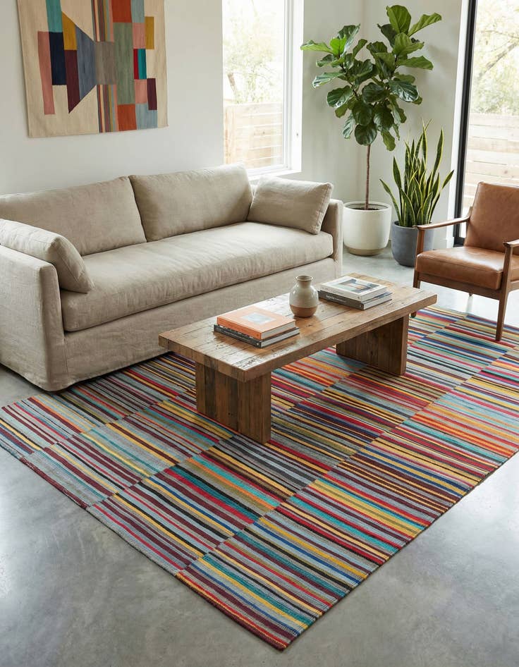 Detail image of 5' 8 x 7' 8  Hand Woven Kilim Modern Wool Rug