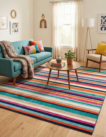 7' 10 x 7' 10 Azalea Square Rug