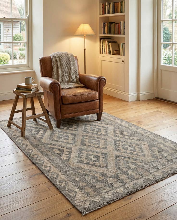 Detail image of 3' 6 x 4' 9 Hand Woven Kilim Maymana Wool Rug