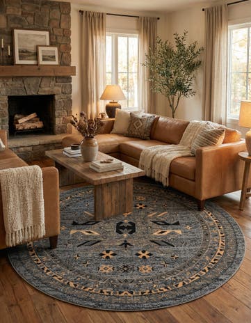 7' 10 x 7' 10 Heris Round Rug