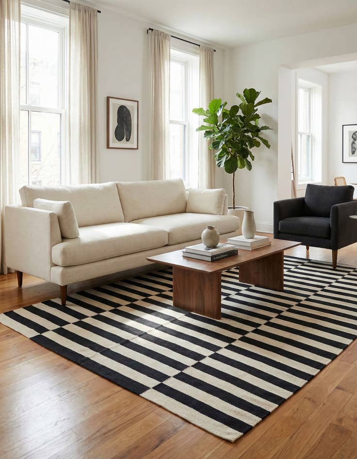 Detail image of 5' 1 x 6' 8  Hand Woven Kilim Modern Wool Rug